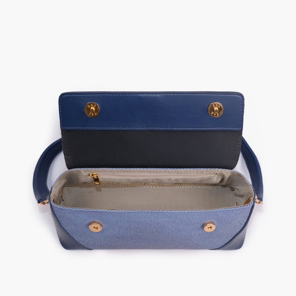 BV blue baguette shoulder bag for women