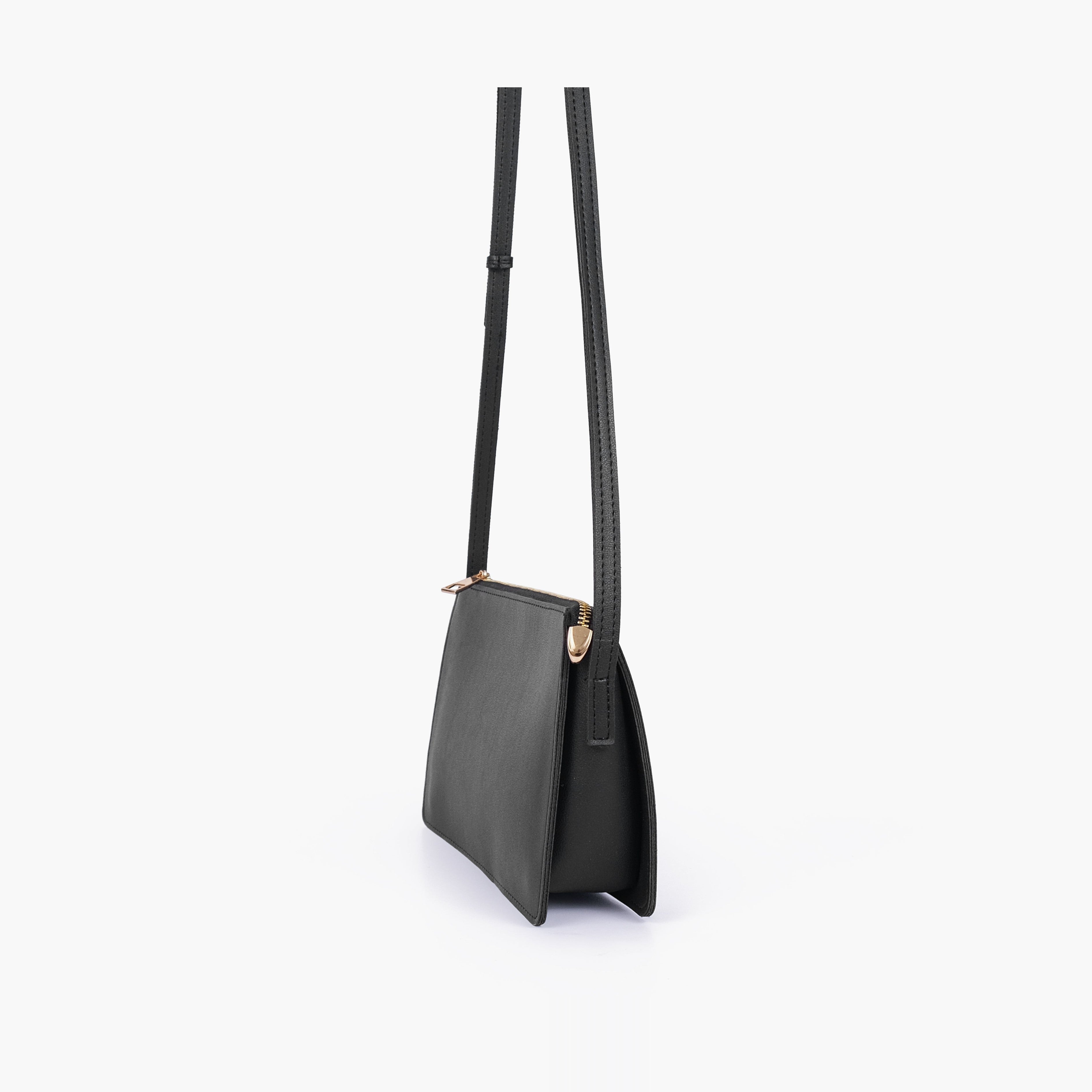 Black flat purse